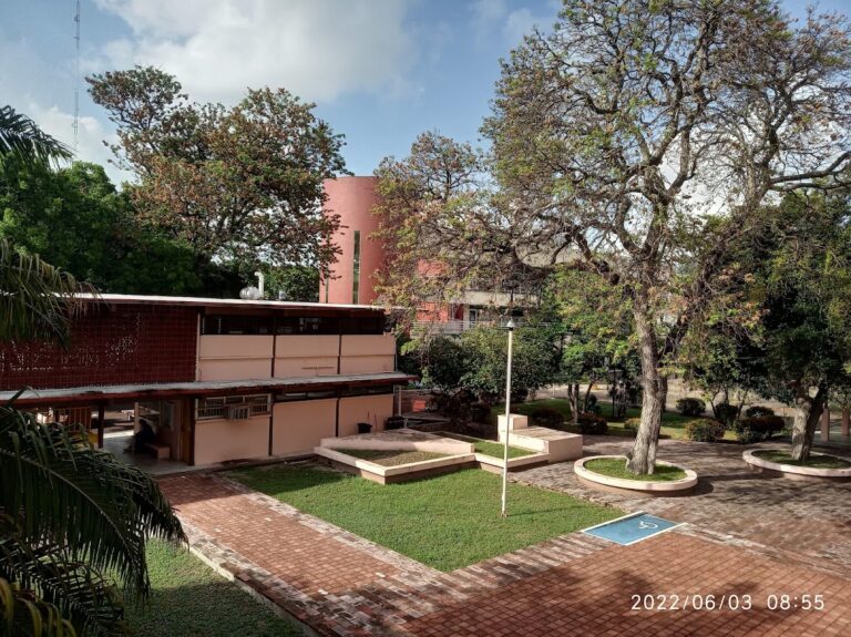 42210 universidad autonoma del carmen 768x575