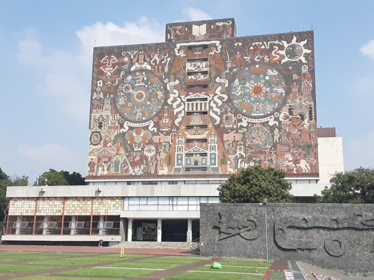 42262 universidad nacional autonoma de mexico 768x576