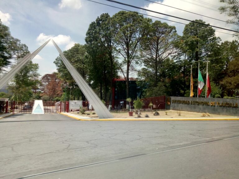42424 universidad autonoma de tlaxcala 768x576