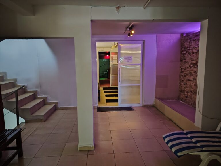 4256 caribe spa salamanca 768x576