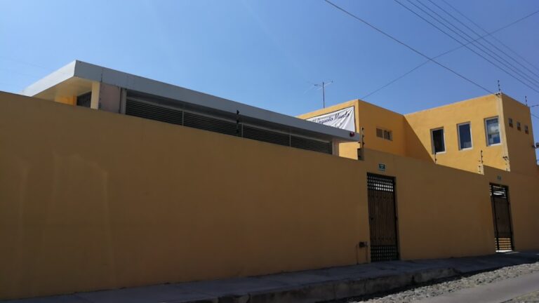 42605 el pequeno mundo de karla 768x432