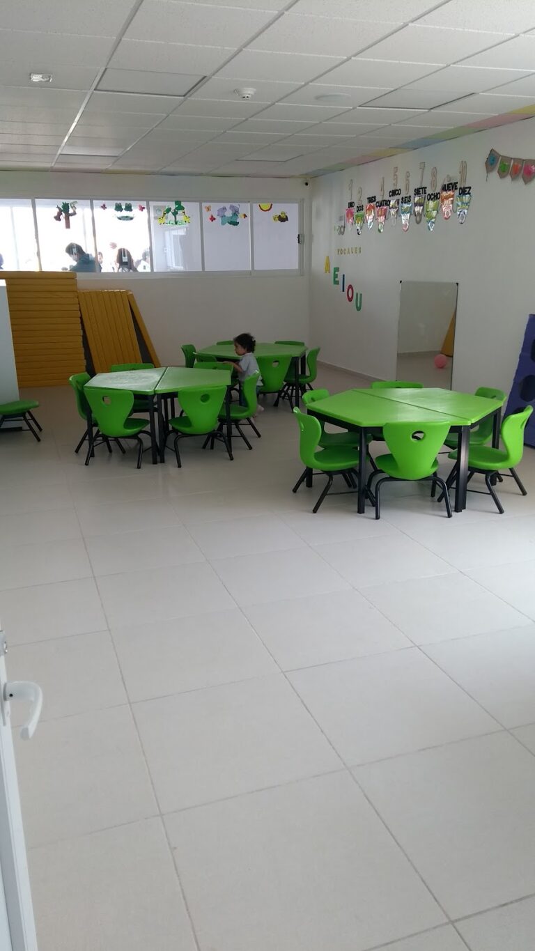 42693 apeee guarderia 768x1365