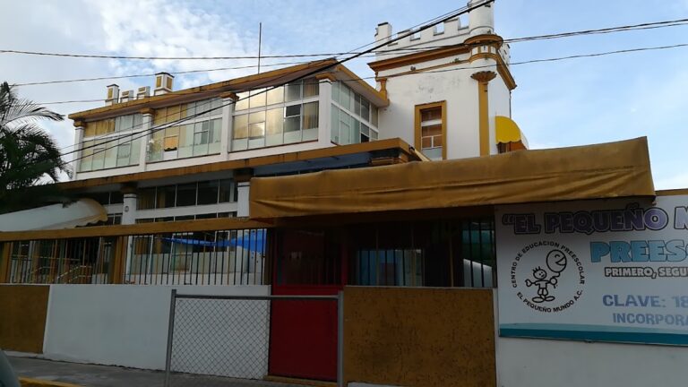 42756 guarderia el pequeno mundo 768x432