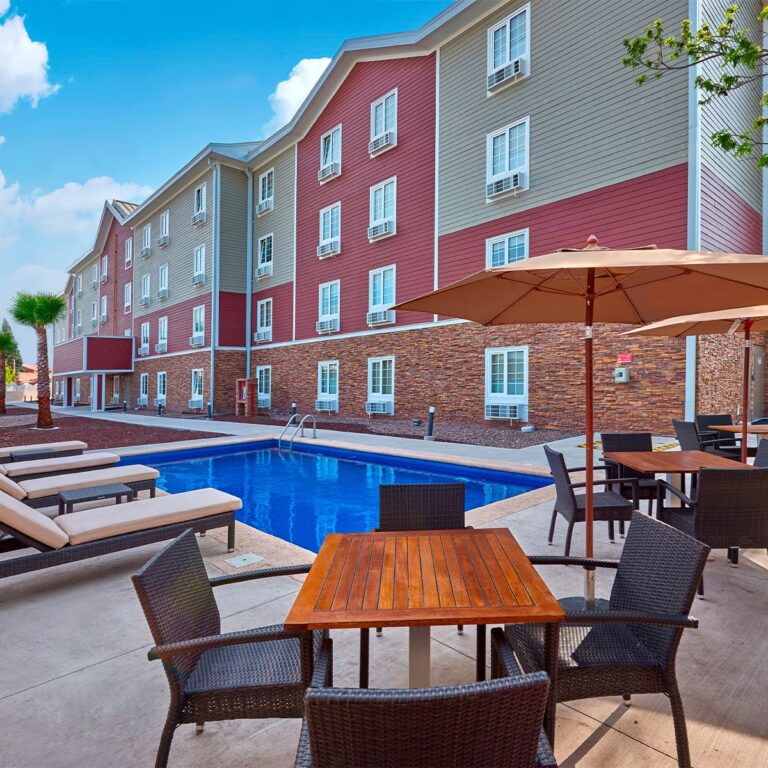 43013 hotel extended suites ciudad del carmen aeropuerto 768x768