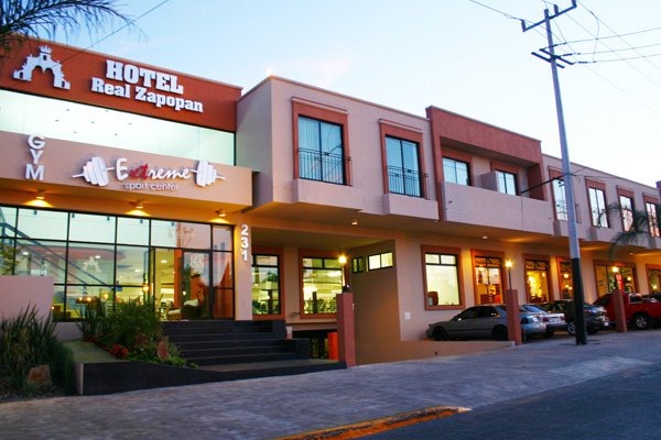 43209 hotel real zapopan