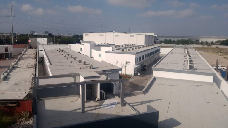 43275 motel 70 768x432