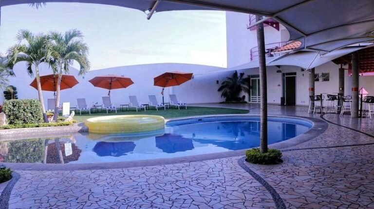 43295 hotel magico inn 768x431