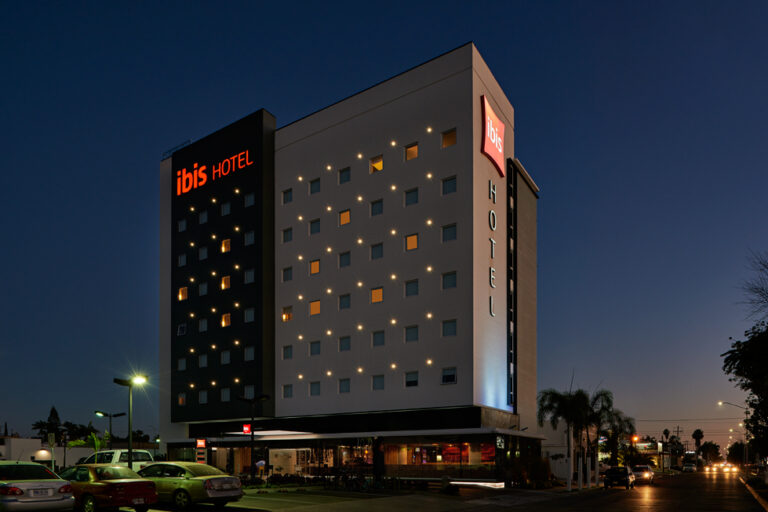 43387 hotel ibis los mochis 768x512