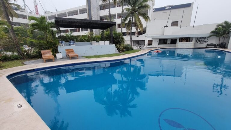 43426 hotel san antonio tampico 768x433