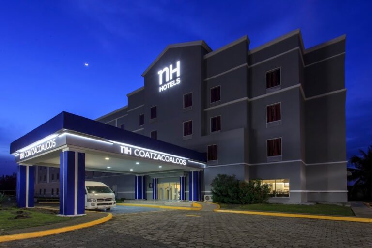 43456 hotel nh coatzacoalcos 768x512