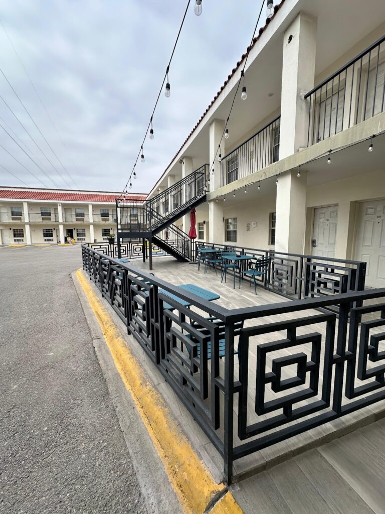 43596 hotel quinta san carlos inn 768x1024