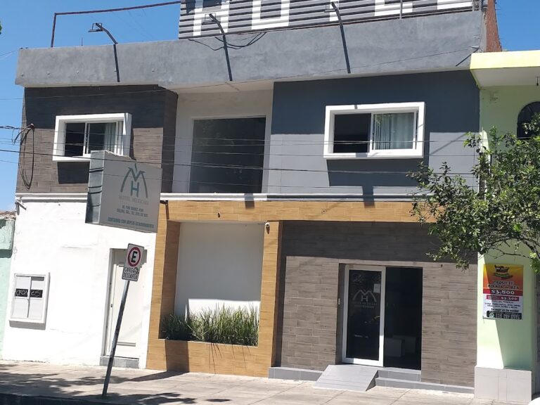 43606 hotel mexicali 768x576
