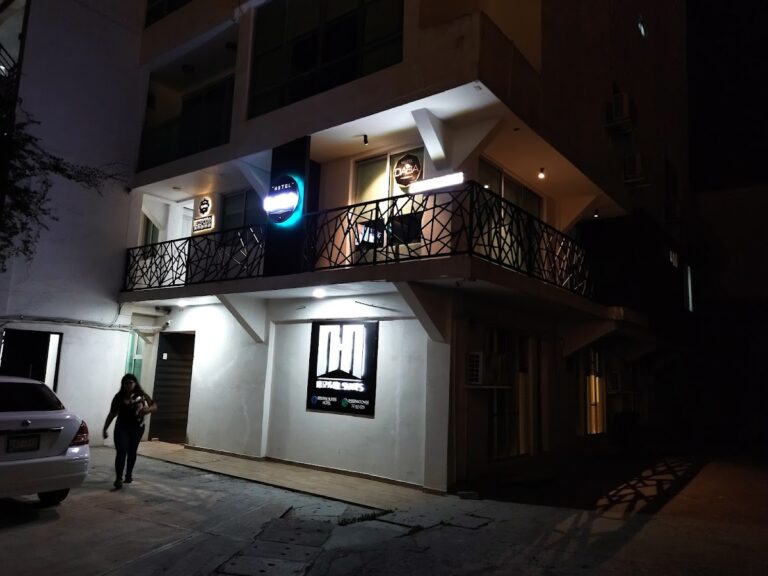 43644 berthel suites 768x576