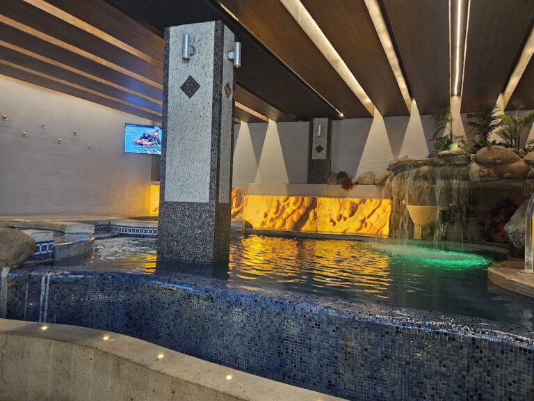 4381 mandalay satelite spa ejecutivo 768x576