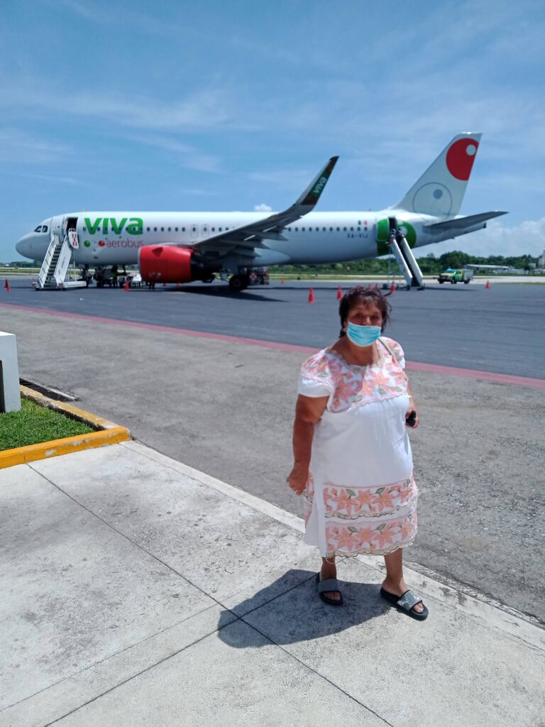 44276 europcar renta de autos chetumal aeropuerto 768x1024