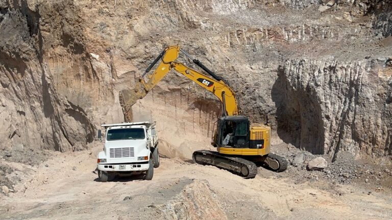 44578 renta de maquinaria pesada 2hg 768x432