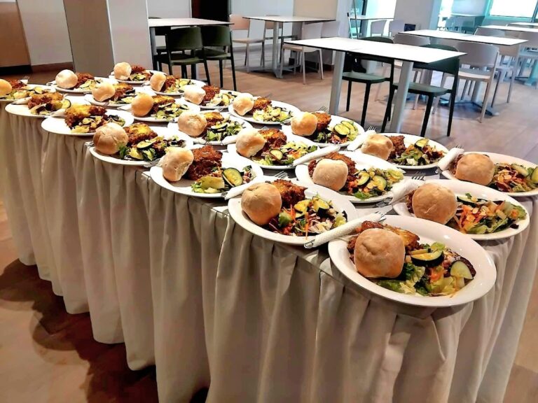 44886 cruzmart eventos renta de mobiliario para fiestas 768x576