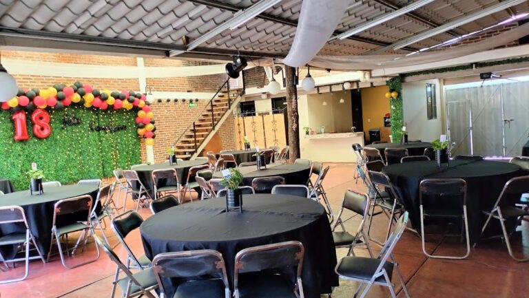 45073 salon jardin secreto 768x433