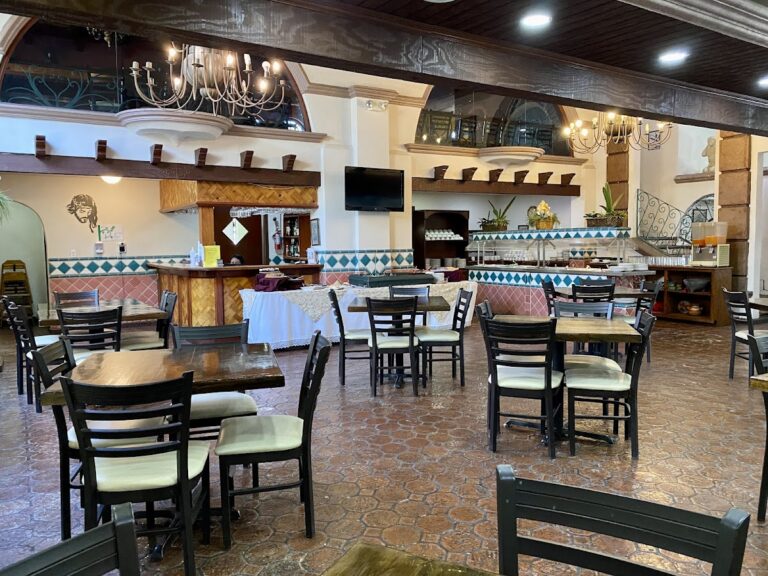 45483 casa grande restaurant 768x576