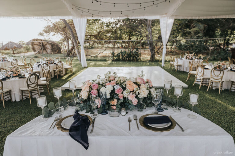 45645 banquetes palma real 768x512