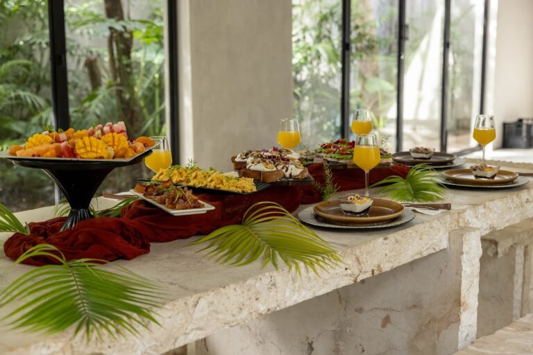 45694 unem private chef 768x512