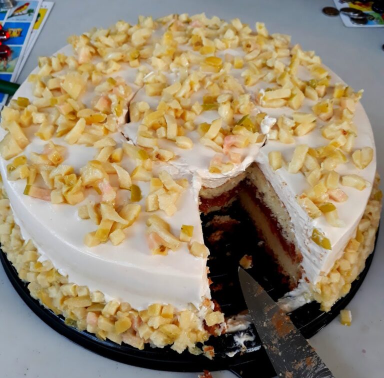 45817 pasteles vanessa 768x757