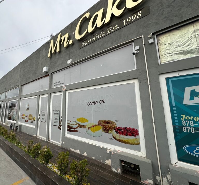 45951 pasteleria mr.cake av.industrial 768x716