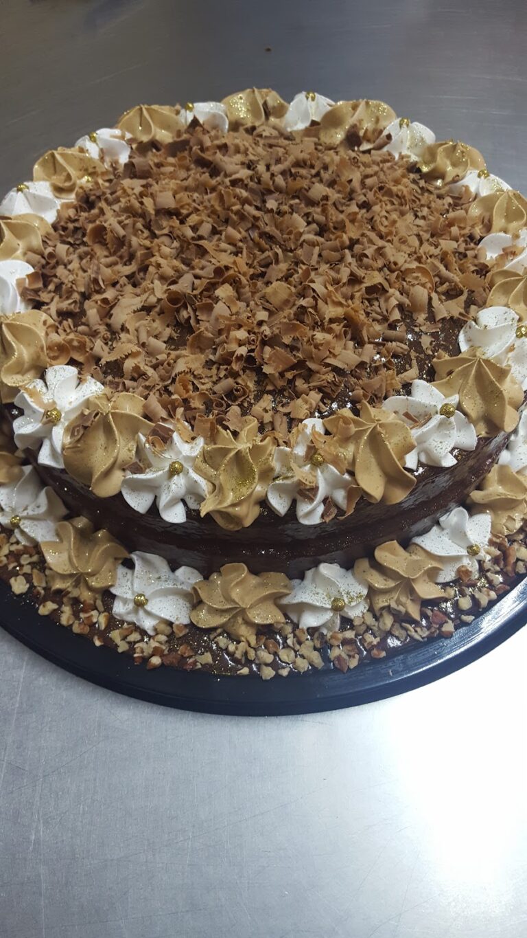 46020 pasteleria enriques 768x1365