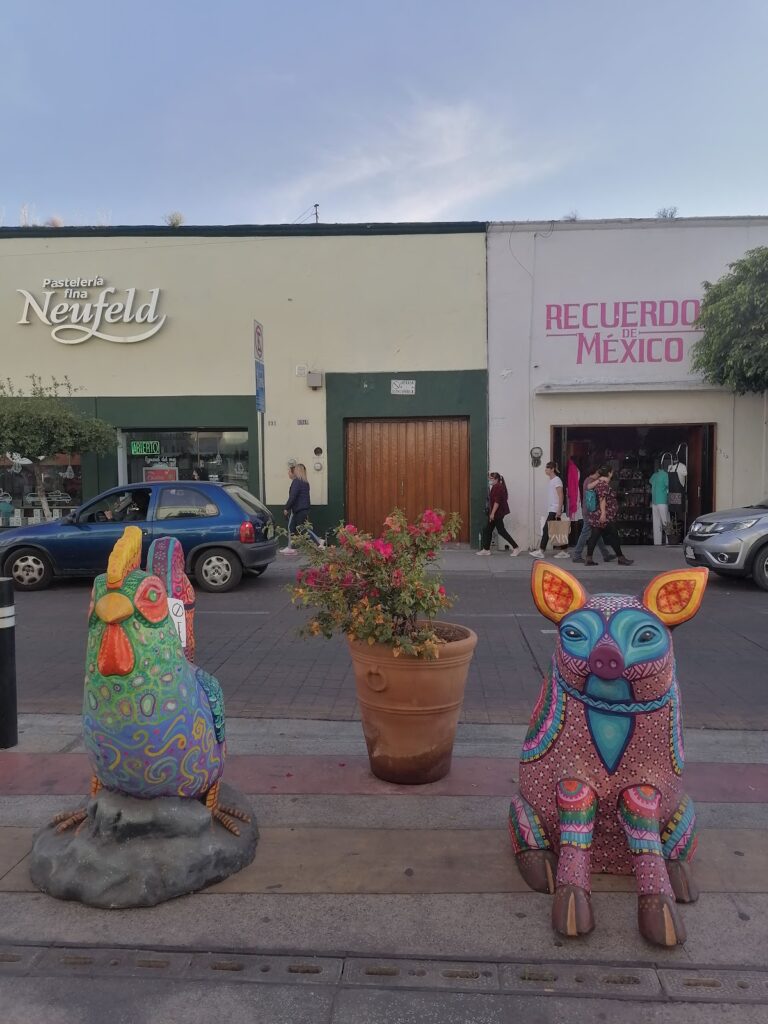 46024 pasteleria neufeld tlaquepaque 768x1024