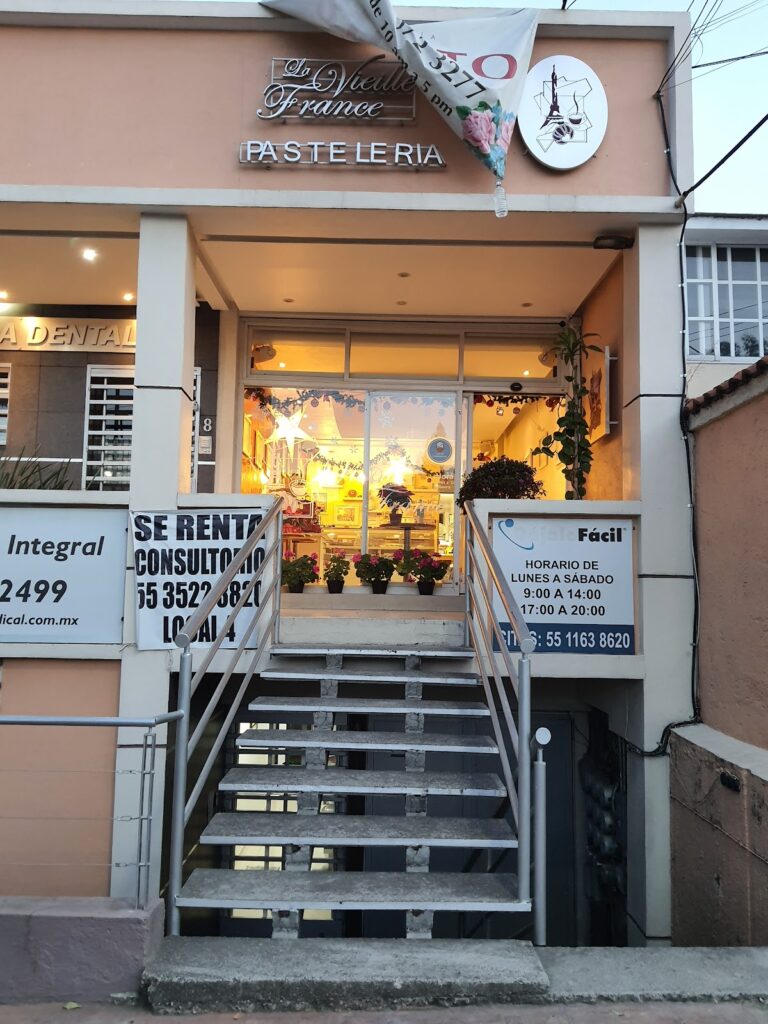 46030 la vieille france satelite 768x1024