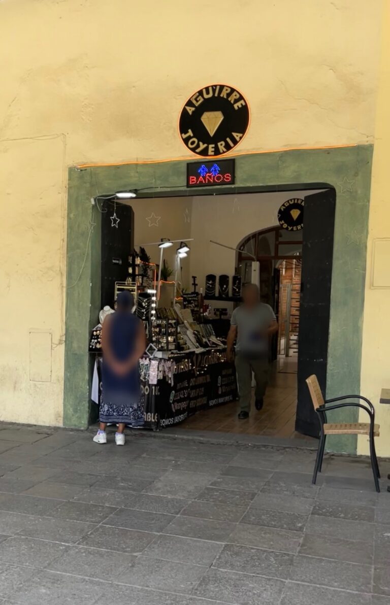 46660 aguirre joyeria 768x1192