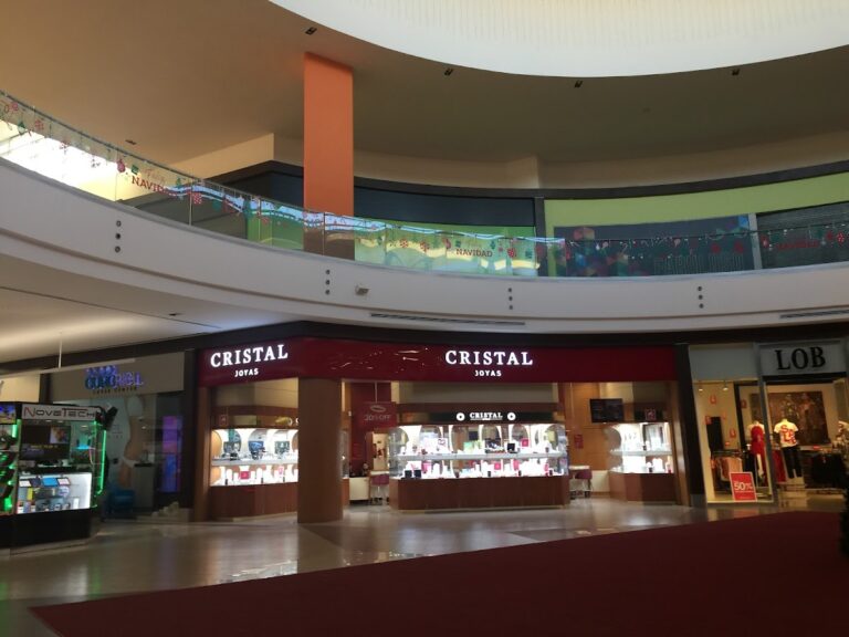 46674 cristal joyas gran forum tepic 768x576