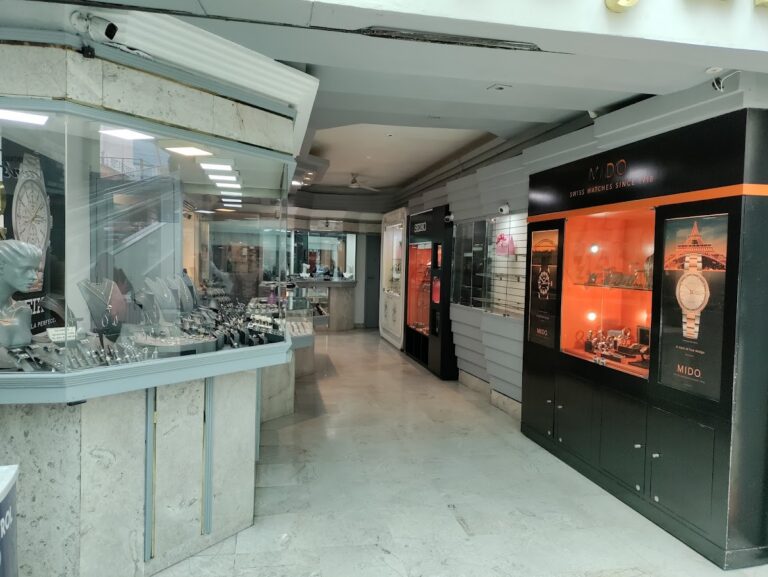 46808 joyeria de oro 768x577