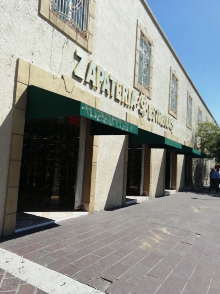 47022 zapateria 6 estrellas 768x1024