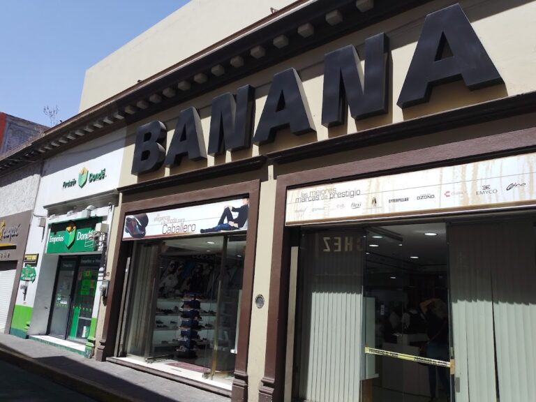 47075 banana zapaterias 768x576