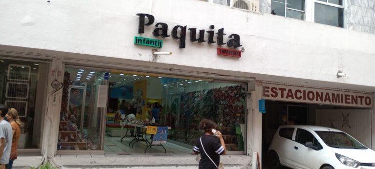 47099 zapateria paquita 768x346