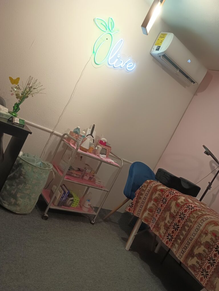 4734 masajes olive beauty spa 768x1020