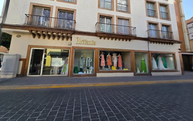 47484 boutique britania centro 768x484