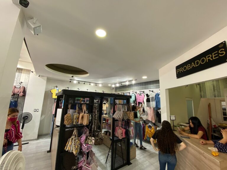 47564 sennaya fashion store 768x576