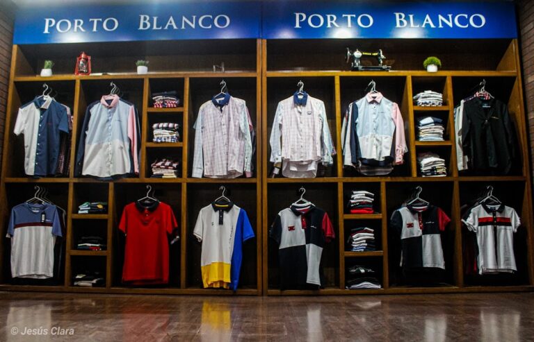 47593 shopping town boutique 768x493