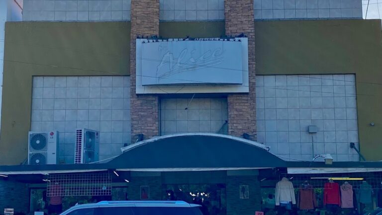 47748 alice boutique 768x433