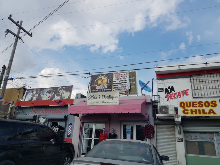 47782 kikas boutique 768x576