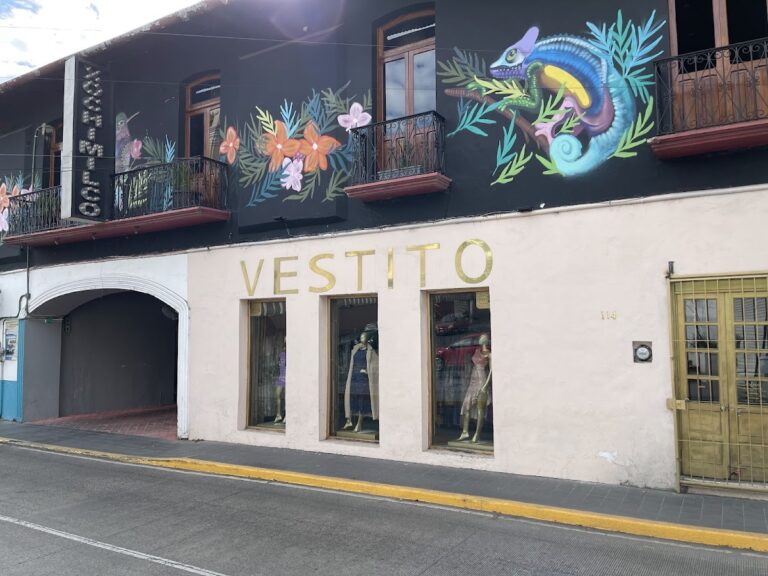 47784 vestito 768x576