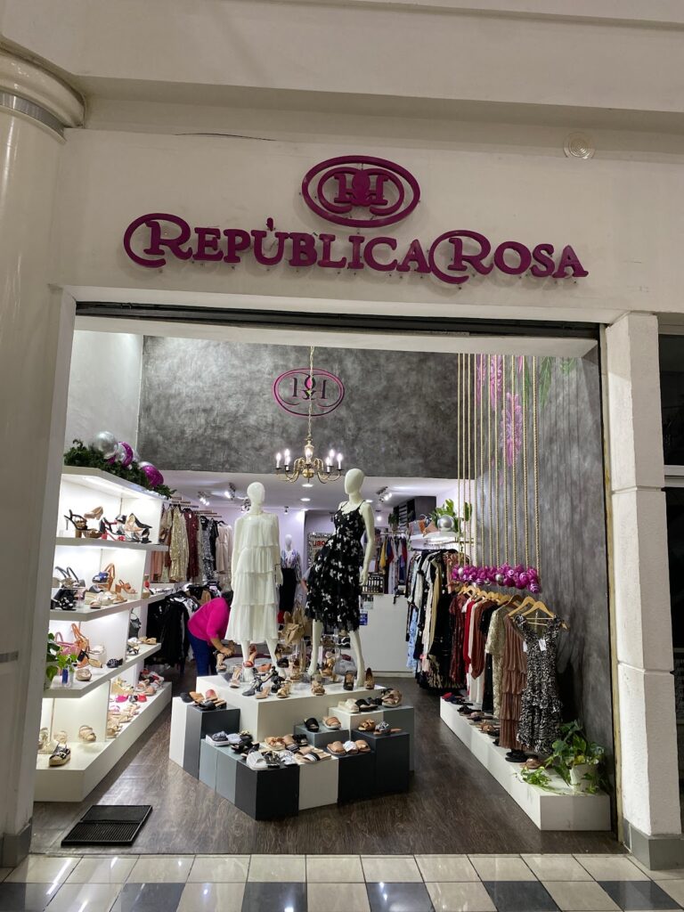 47824 republica rosa 768x1024