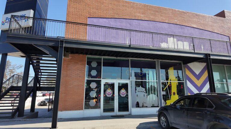 47855 tijuana chrome shop 768x432