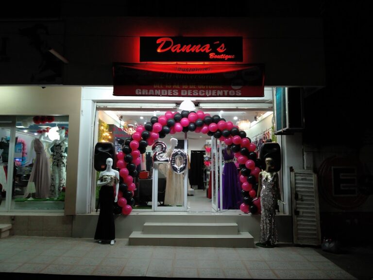 47866 dannas boutique 768x576