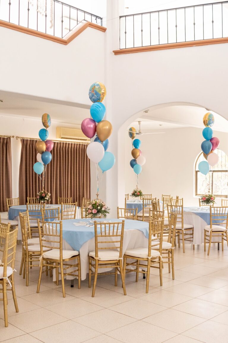 48369 gift shop 768x1152