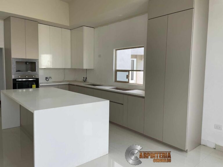 48911 carpinteria coronado 768x576