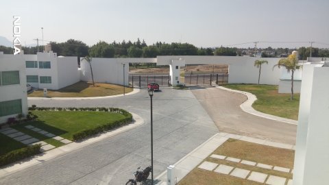 49276 casas lara constructora