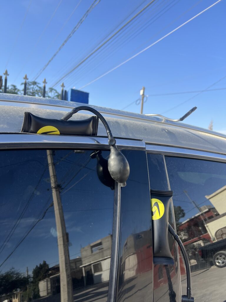 4963 cerrajero auto express 768x1024